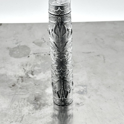 47.7.7.79 Vial